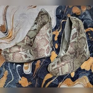 Carlos by Carlos Santana Snake Print Wedges